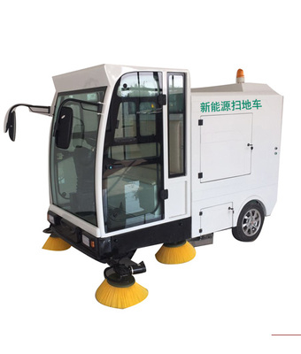 大型电动户外环卫扫路车